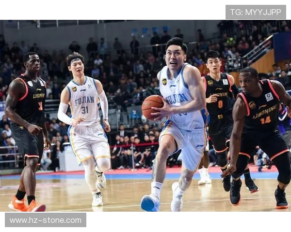 赵泰隆的篮球之路:从青涩少年到职业巨星的成长历程与奋斗故事